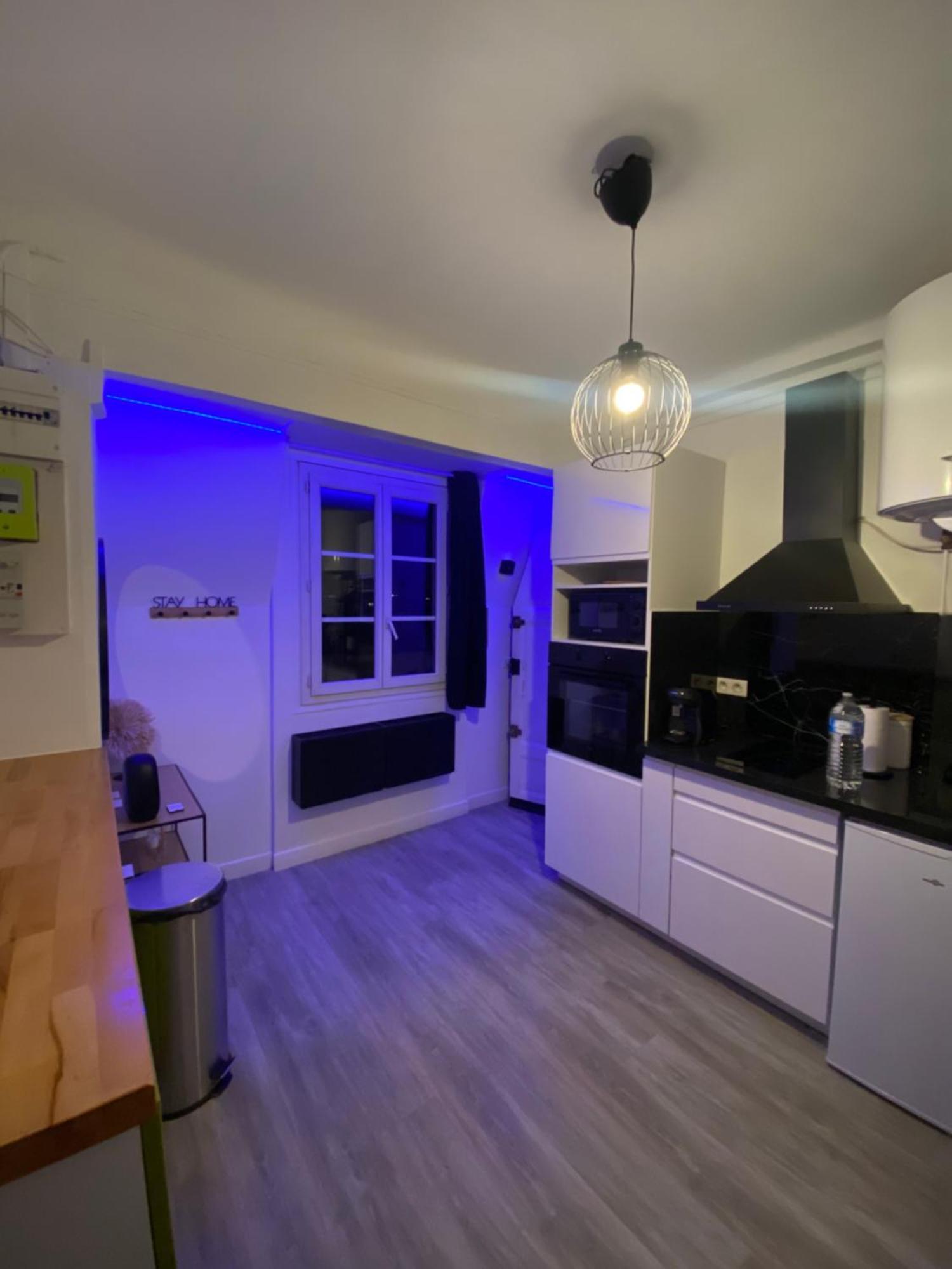 Appartement Vue Tour Eiffel Ligne 14 A Cote De Paris 让蒂伊 外观 照片